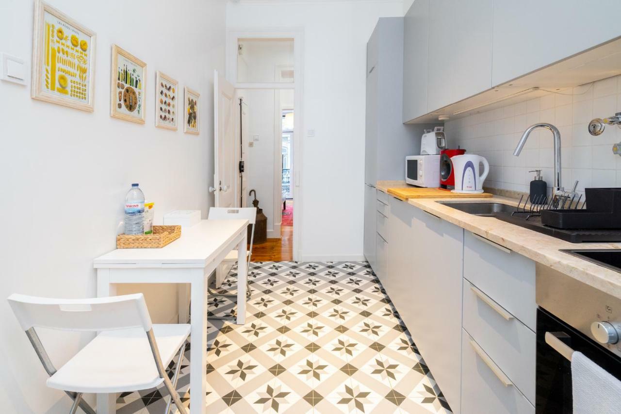4 Bedroom Apartment On The City Center Lizbona Zewnętrze zdjęcie